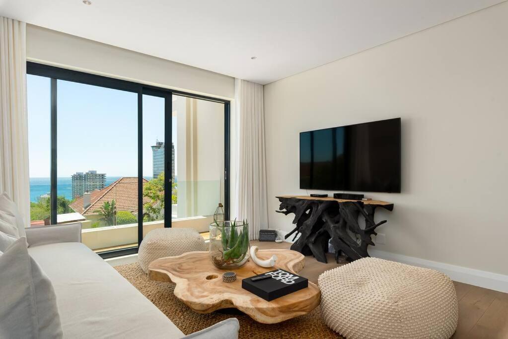 Oceanview Sanctuary * Cape Town